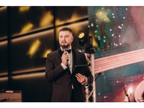 Ведучий на захід, корпоратив, свято, весілля - Денис Сурков